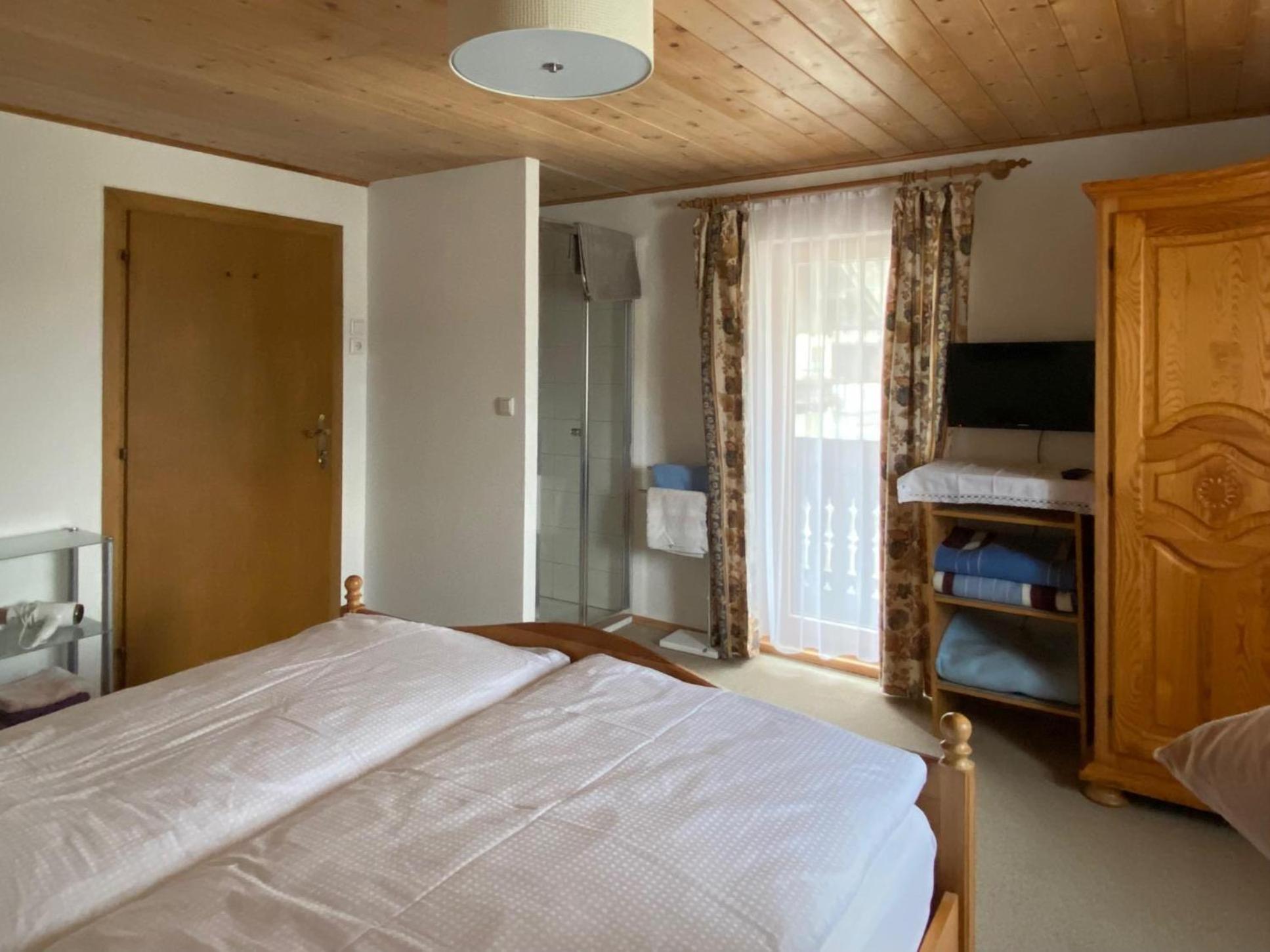 Landhaus Alpenblick Визинг Номер фото